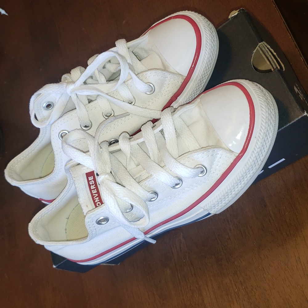 WHITE Converse Kids Size 13